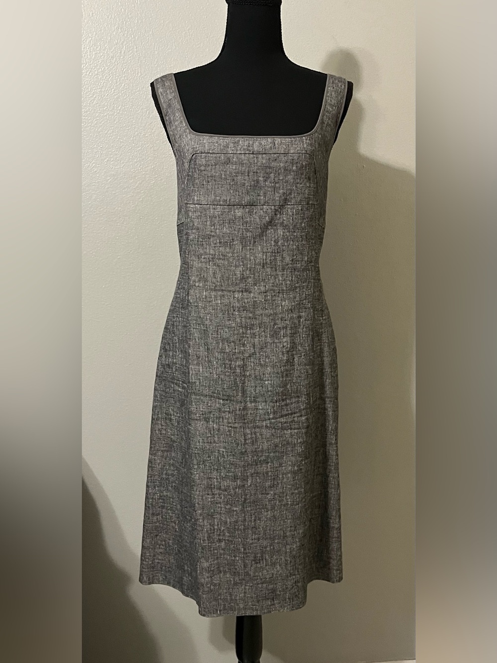 Narciso Rodríguez Linen blend dress. Pre-Owned Condition-Very Good. Size 8